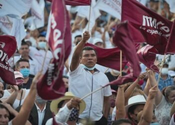 | ROMPEOLAS | Las encuestas: No lo más populares, sino quienes tengan buenas referencias