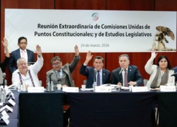 Avanza Plan B electoral en comisiones del Senado, pero sin PT y la oposición