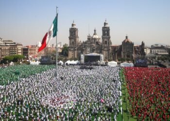 Récord mundial de futbol en el Zócalo posiciona a CDMX como referente global