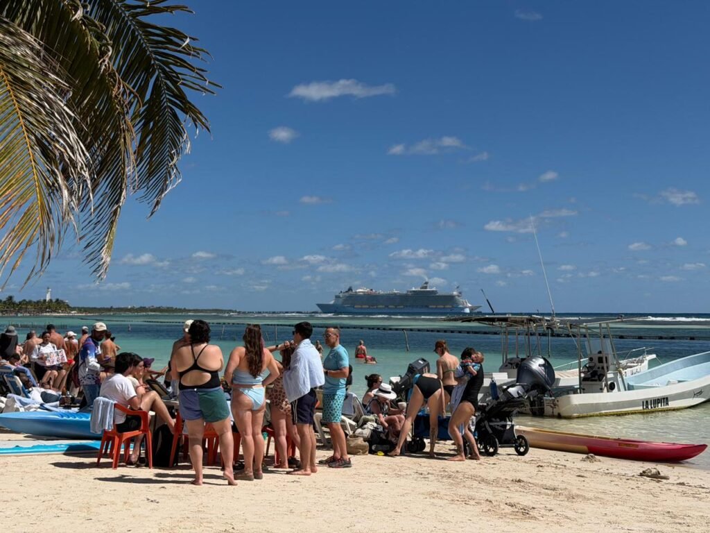 Reporta Sedetur alta afluencia en QR tras fin de semana violento 2 WhatsApp Image 2026 03 01 at 1.02.33 PM 1