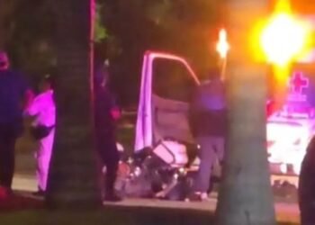 Pierde la vida presunto empresario en Cozumel tras accidente de motocicleta; hay una mujer herida