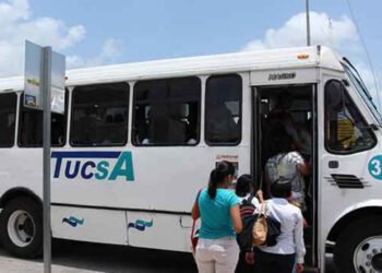 PLAYA DEL CARMEN: Analizan nuevas rutas de transporte público