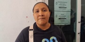 Madre acusa omisiones y antecedentes contra profesor tras intoxicación de alumnas