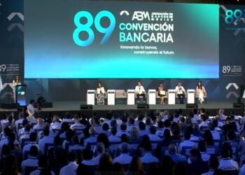 GASOLINA DIGITAL: Plantea Sheinbaum pagos electrónicos en estaciones de servicio y casetas (VIDEO)