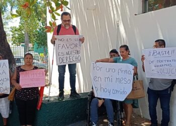 IMSS: Protestan en Playa del Carmen por retrasos en trámites de pensión