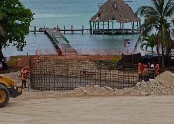 FRENTE AL FUERTE: Plantea Sedena reconstruir muelle militar en Bacalar con madera de chicozapote 1 FRENTE AL FUERTE: Plantea Sedena reconstruir muelle militar en Bacalar con madera de chicozapote
