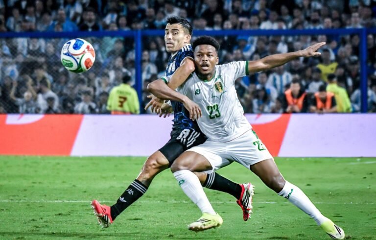 Dónde ver Argentina vs. Zambia: El abrazo final del campeón en la Bombonera
