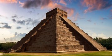 DESCENSO DE KUKULCÁN: Atrae a más de 24 mil visitantes a Chichén Itzá