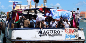 Zarpa desde Yucatán buque con ayuda humanitaria rumbo a Cuba