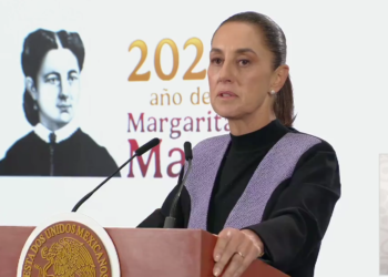 "VAN A SER SANCIONES POR LA GENTE": Sheinbaum regaña al PT y a la oposición 3 «VAN A SER SANCIONES POR LA GENTE»: Sheinbaum regaña al PT y a la oposición