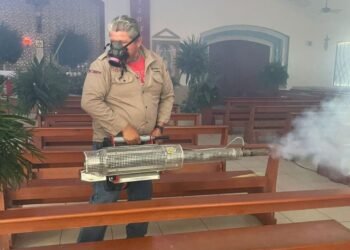 Jornada de termonebulización en parroquias y capillas de Isla Mujeres