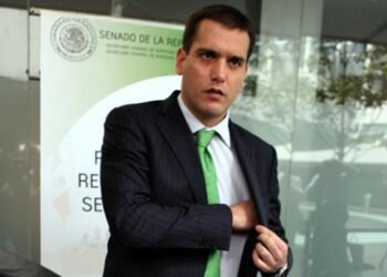 | SARGAZO POLÍTICO | PLAN "B": Medición de fuerzas con el "Niño Verde" 2 | SARGAZO POLÍTICO | PLAN «B»: Medición de fuerzas con el «Niño Verde»