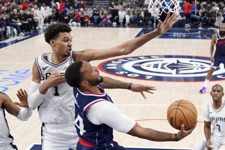San Antonio Spurs busca su dominio en la élite ante LA Clippers, dónde ver