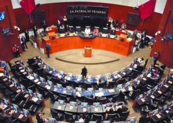 CON «AJUSTES»: Ingresa Plan B a comisiones del Senado