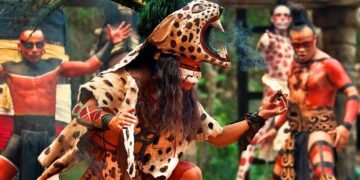 Obligan a grupo Xcaret a retirar simbología maya de sus parques, hoteles y redes sociales