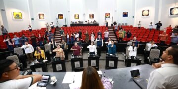 | ALTAVOZ | ¿ Y para cuándo piensan “aterrizar” el Plan B en QR?