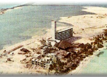MEMORIA DE CANCÚN: Difunde Archivo General de QR imágenes por el 56 aniversario del destino