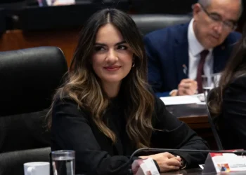 Andrea Chávez lidera éxodo legislativo hacia las gubernaturas de 2027