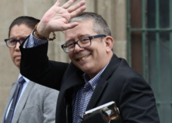 Anticorrupción indaga a Jenaro Villamil y titular de Infodemia por descalificaciones