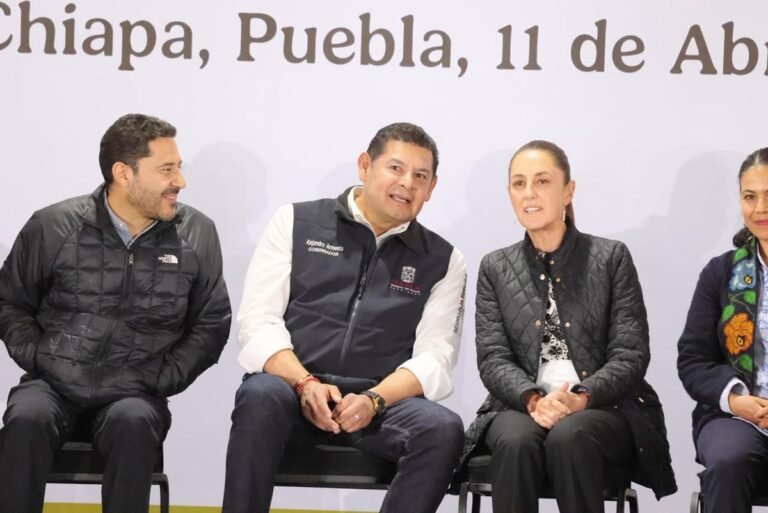 Armenta enfrenta crisis de legitimidad por abucheos y proyectos impuestos