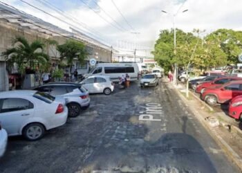 AÑOS DE ABANDONO: Exigen reparación de calles y servicios en SM 23 de Cancún