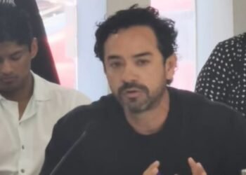 Pide “Chanito” cancelar cobro de derechos de polarizados