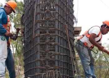 POR ALZA EN COMBUSTIBLES: Suben costos de operación de industria de la construcción