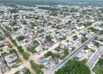 Ayuntamiento reitera compromiso de regularización de colonias en Benito Juárez