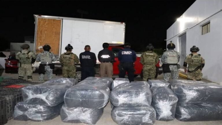 Decomisan casi 500 kilos de droga en Huimanguillo; hay un detenido