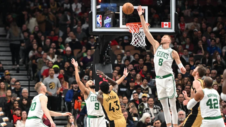 Dónde ver a los Boston Celtics dominar el cierre divisional frente a Toronto Raptors