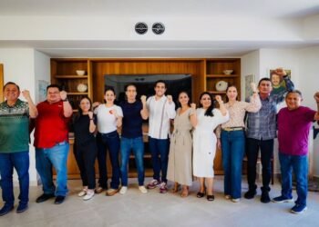 EN TULUM: Se reúne Eugenio Segura con los alcaldes