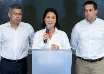 Keiko Fujimori y López Aliaga encabezan el escrutinio presidencial en Perú 5 Keiko Fujimori y López Aliaga encabezan el escrutinio presidencial en Perú