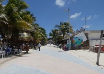 CONFIRMA SEDETUR: Invertirán 100 mdp en obras en Mahahual 2 CONFIRMA SEDETUR: Invertirán 100 mdp en obras en Mahahual