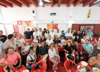 Comparte Mara Lezama «Sábado de Gloria» con militancia de Morena