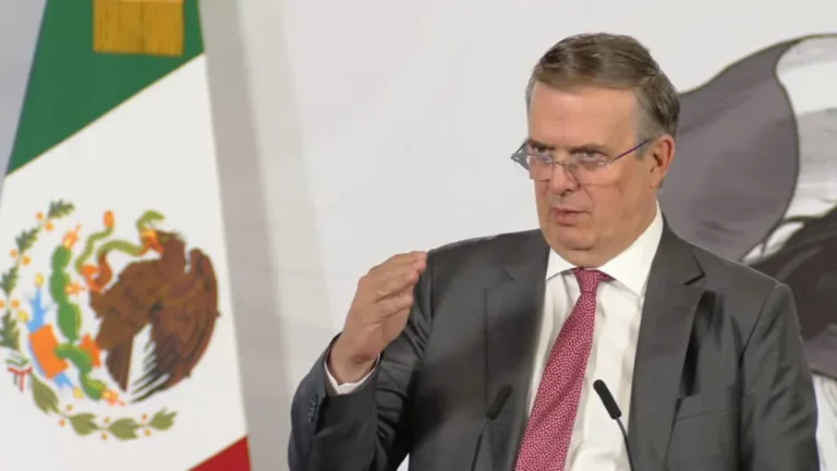 Marcelo Ebrard descarta irregularidades por estancia de su hijo en Londres