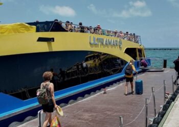 CIERRES ABRUPTOS: Denuncian náuticos falta de certeza en Capitanía de Isla Mujeres 5 CIERRES ABRUPTOS: Denuncian náuticos falta de certeza en Capitanía de Isla Mujeres