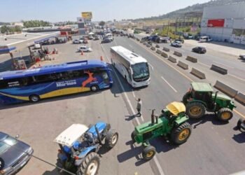 PARO NACIONAL: Campesinos y transportistas retomarán bloqueos carreteros
