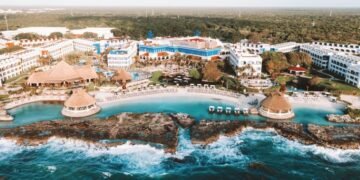 Proyectan parque acuático en hotel Hard Rock Riviera Maya