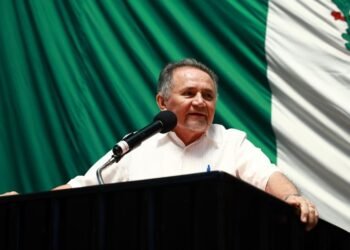 Presenta MC iniciativa para garantizar mayores ingresos a la Uqroo 1 Presenta MC iniciativa para garantizar mayores ingresos a la Uqroo