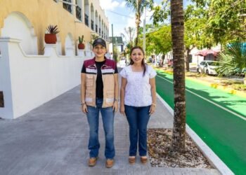 INVERSIÓN DE 43.6 MDP: Entregan primera etapa de modernización de la Avenida 10 en PDC 3 INVERSIÓN DE 43.6 MDP: Entregan primera etapa de modernización de la Avenida 10 en PDC