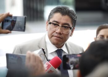 Saúl Monreal mantiene su escaño y condiciona su futuro a las encuestas internas