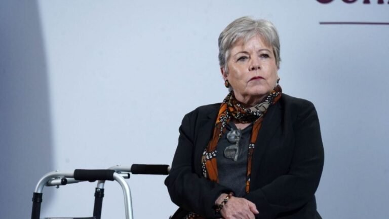 Senado convoca a Alicia Bárcena para esclarecer el impacto ambiental por vertido en el Golfo de México