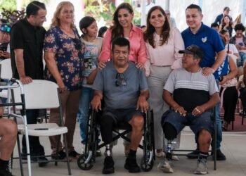 Entregan prótesis y ortesis a 22 beneficiarios de QR