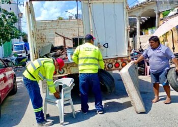 Realizan programa de descacharrización en Isla Mujeres