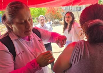 VACUNACIÓN INTENSIVA: Refuerza QR coordinación contra sarampión tras visita de CENSIA 1 VACUNACIÓN INTENSIVA: Refuerza QR coordinación contra sarampión tras visita de CENSIA