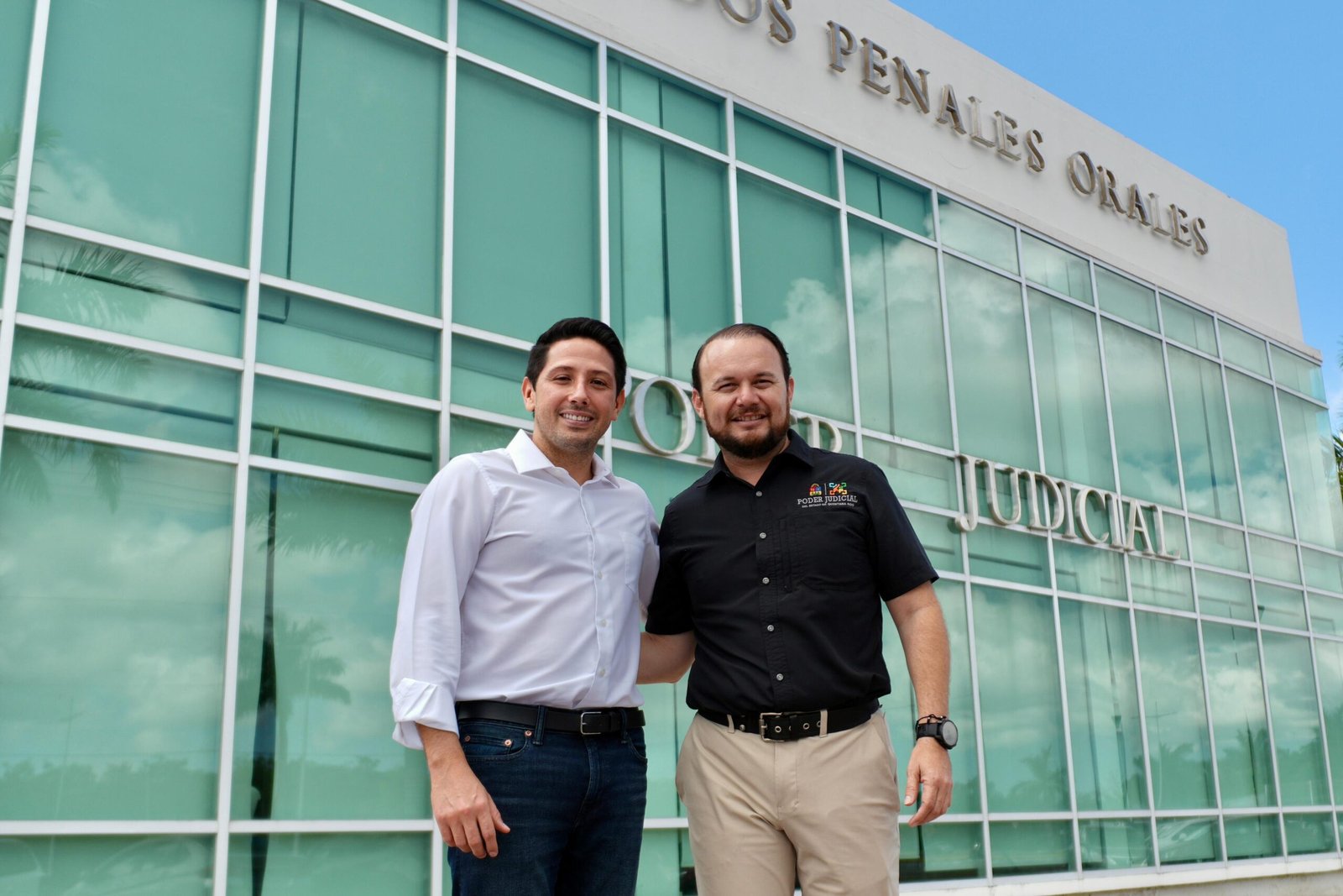 Se reúne Renán Sánchez con magistrado Heyden Cebada