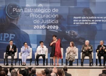 Participa Mara Lezama en presentación del Plan Estratégico de la FGR