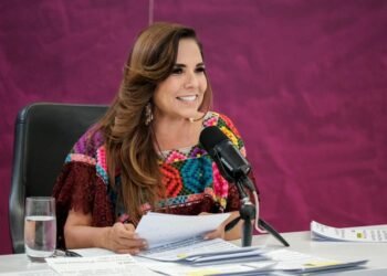 Anuncia Mara Lezama carrera Run Social en el puente Nichupté