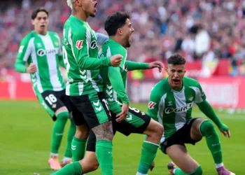 Dónde ver Real Betis busca hundir al Espanyol para afianzar su plaza en Europa 2 Dónde ver Real Betis busca hundir al Espanyol para afianzar su plaza en Europa