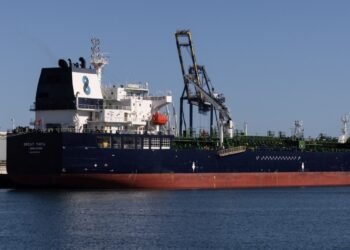 El mercado petrolero se dispara ante el inminente bloqueo naval de Estados Unidos a Irán